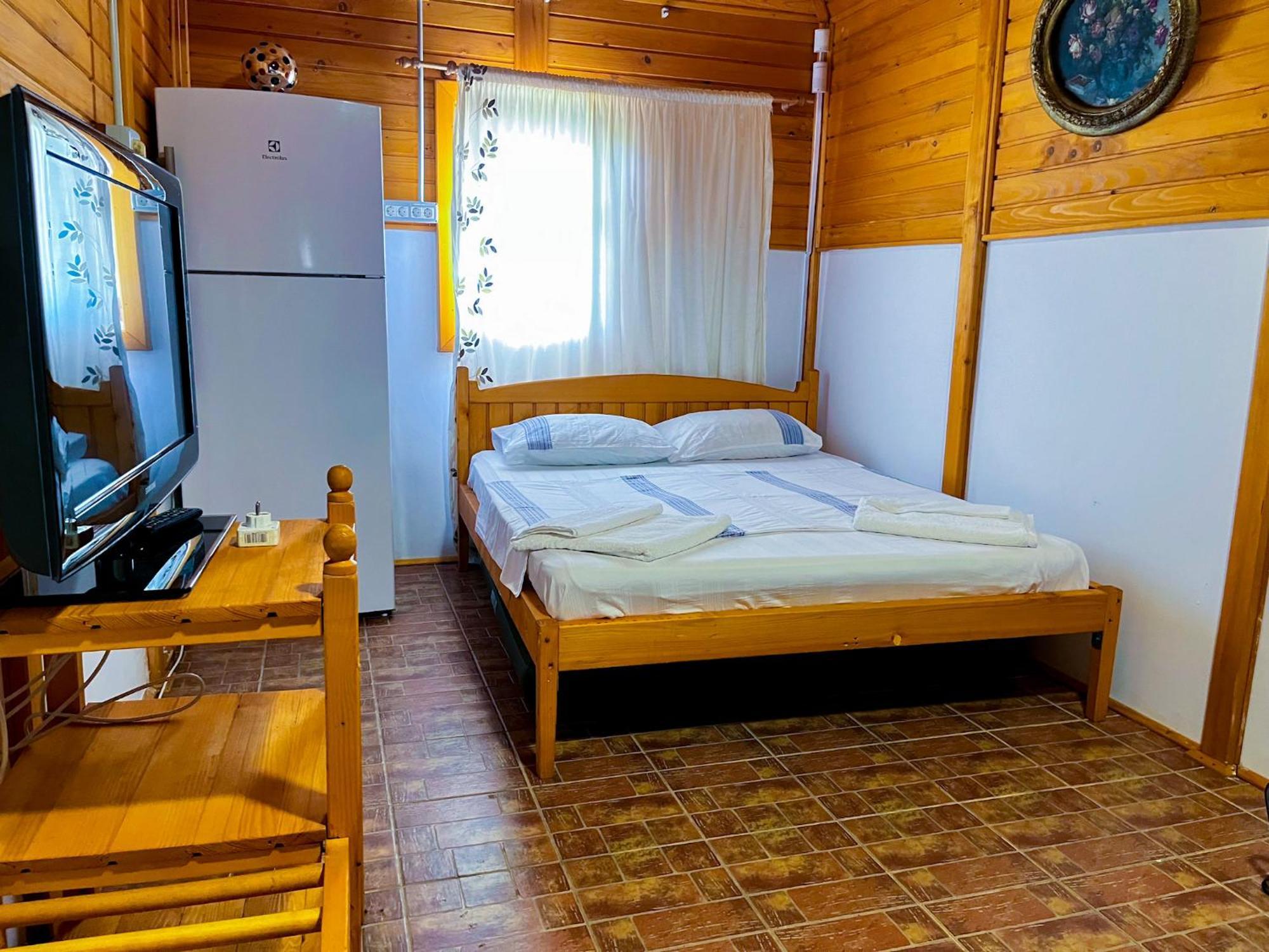 Hotel Colt De Rai Corbu  Esterno foto